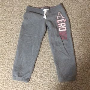 Aeropostale Capri sweatpants